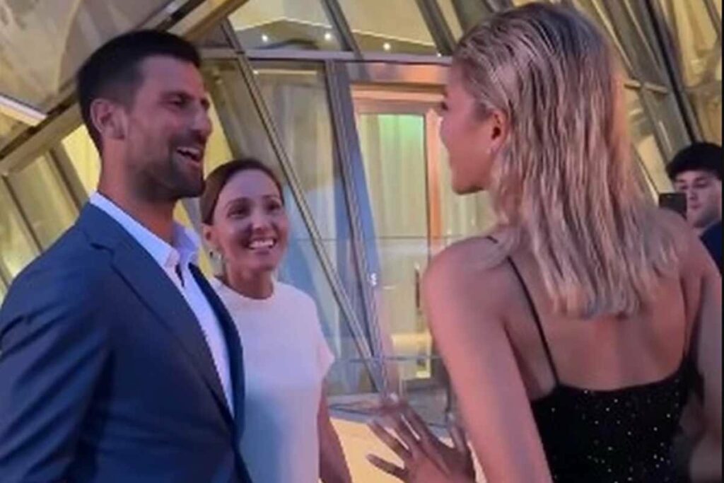 POPULARNA GLUMICA PRIŠLA ĐOKOVIĆU: Nije krila oduševljenje Srbinom, iskoristila priliku da se „izvini“ (VIDEO)