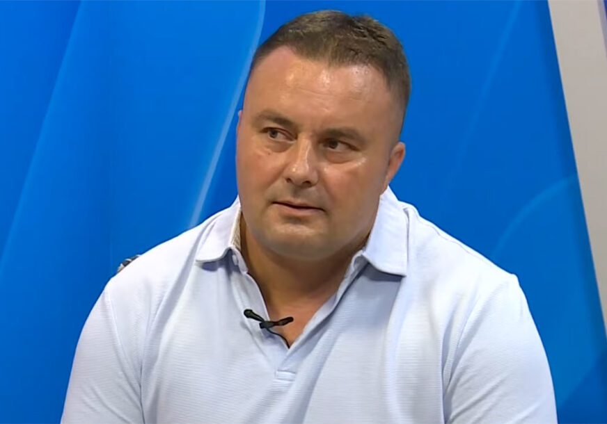 „OPLEMENI SRCE“ Humani doktor iz Istočnog Sarajeva i njegovi prijatelji svakog dana nahrane 80 sugrađana