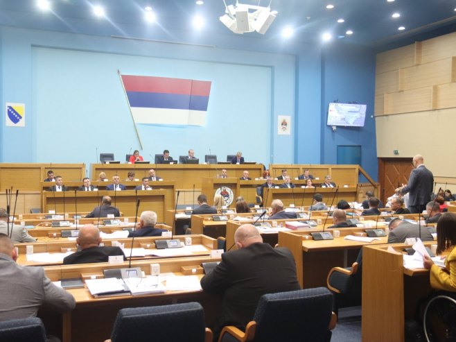 PALA ODLUKA: Parlament Srpske usvojio Deklaraciju Svesrpskog sabora (VIDEO)