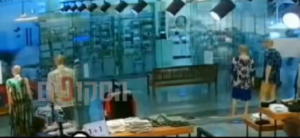 TERORISTIČKI NAPAD U IZRAELU: Totalni rusvaj, ima ranjenih (VIDEO)