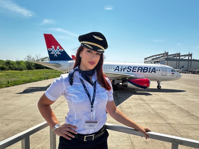 PONOSNA MANJAČA IZNJEDRILA PRVU ŽENU KAPETANA U „ER SRBIJA“: Vanja Marčeta ruši sve granice