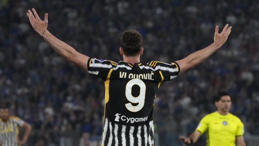 VLAHOVIĆ DOBIJA KONKURENCIJU: Juventis želi napadača iz Lige 1
