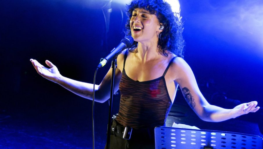 VELIKA ČAST ZA BARBARU: Srpkinja pjeva na otvaranju Olimpijskih igara (FOTO)