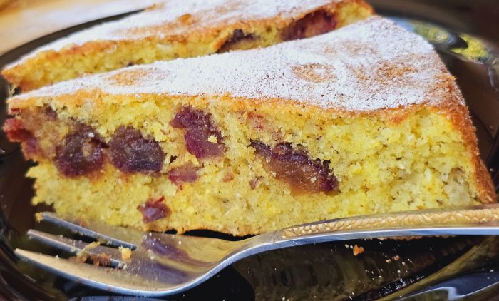 RECEPT ZA KOLAČE SA URMAMA: Nećete moći da mu odolite