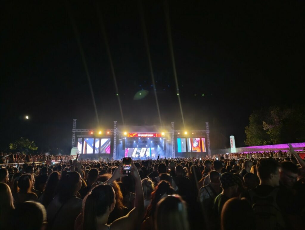 NAJVEĆA ŽURKA U BANJALUCI: „Negujmo“ opet oborila rekord posjećenosti (FOTO/VIDEO)