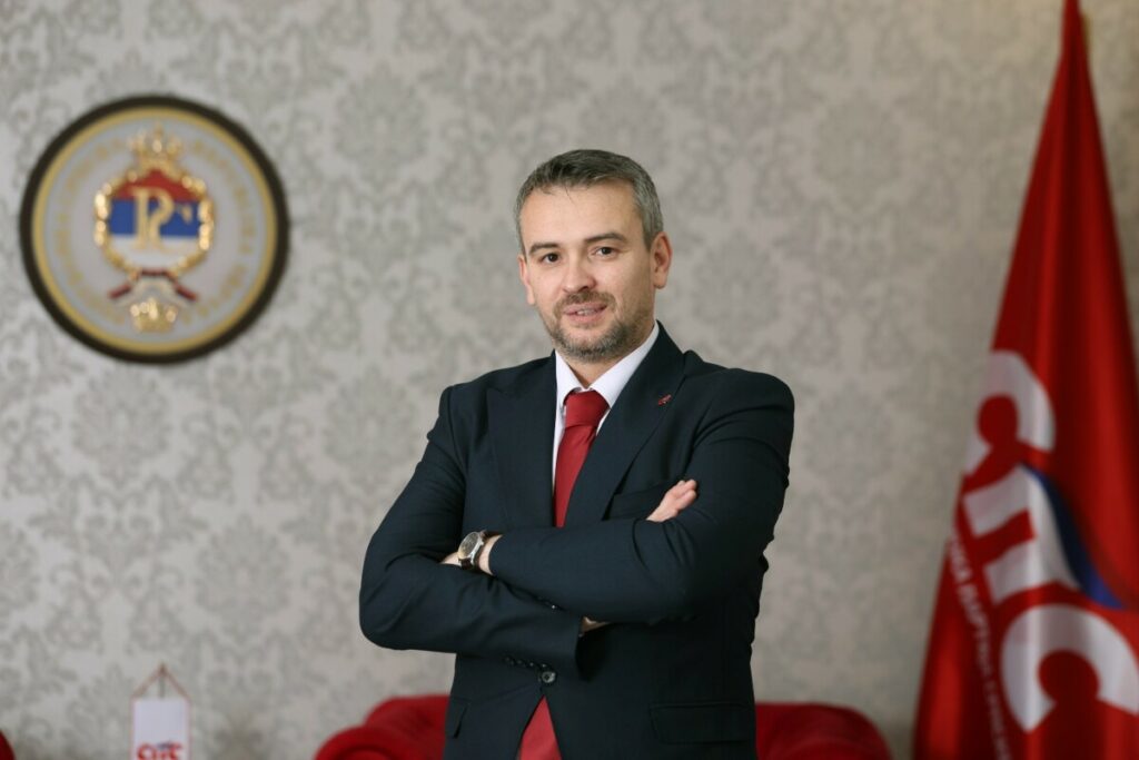 РАКОВИЋ: Станивуковићу, уразуми се човјече, газиш преко дјеце да би дошао до новог мандата!