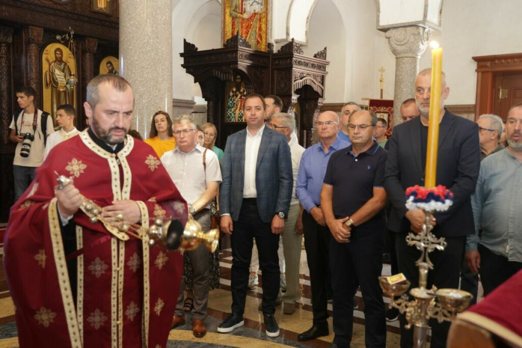 „ZAUVIJEK ĆEMO PAMTITI „: Selak prisustvovao parastosu žrtvama “Oluje”