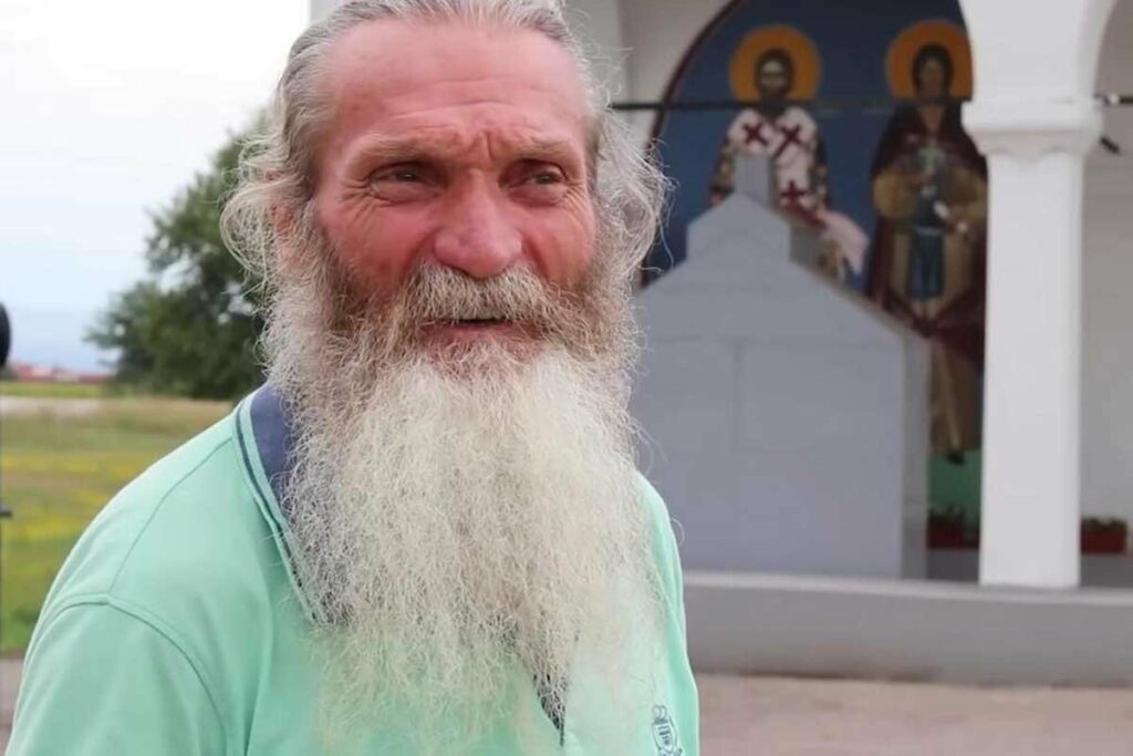 NESVAKIDAŠNJE ČUDO: Stanko iz Leskovca „oživio na sahrani“ (VIDEO)