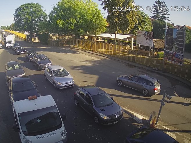 AKO PUTUJETE NA MORE, BUDITE STRPLJIVI: Velike gužve na granicama sa Crnom Gorom i Hrvatskom