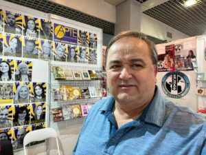 PČELA KOJOJ CVIJEĆA NIKAD NIJE DOVOLJNO: Ilija Šaula, književnik, rodni Kordun zamijenio dalekom Amerikom