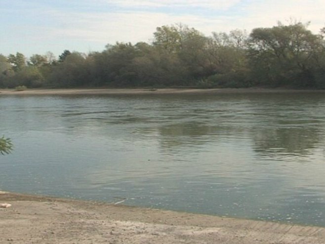 TRAGEDIJA: Pronađeno tijelo muškarca u koritu Drine