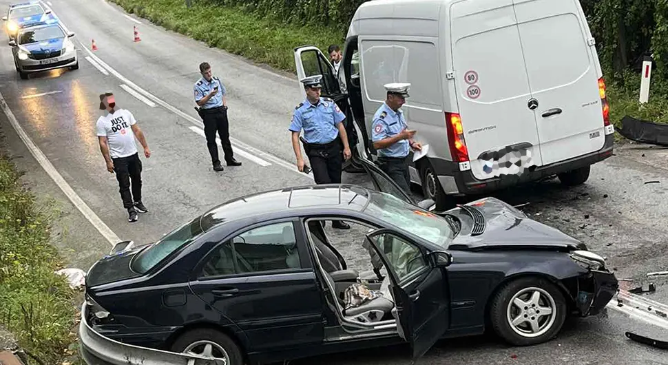 ЕПИЛОГ НЕСРЕЋЕ У БАЊАЛУЦИ: Повријеђени превезени на УКЦ