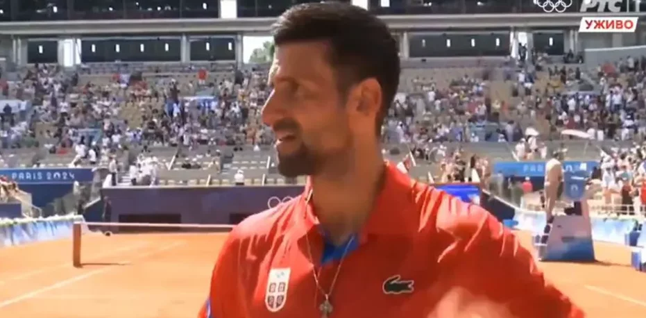 ĐOKOVIĆ PRED KAMERAMA IZVADIO KRST: Ovo radi jer su OI ismijavale Isusa i tajnu večeru?