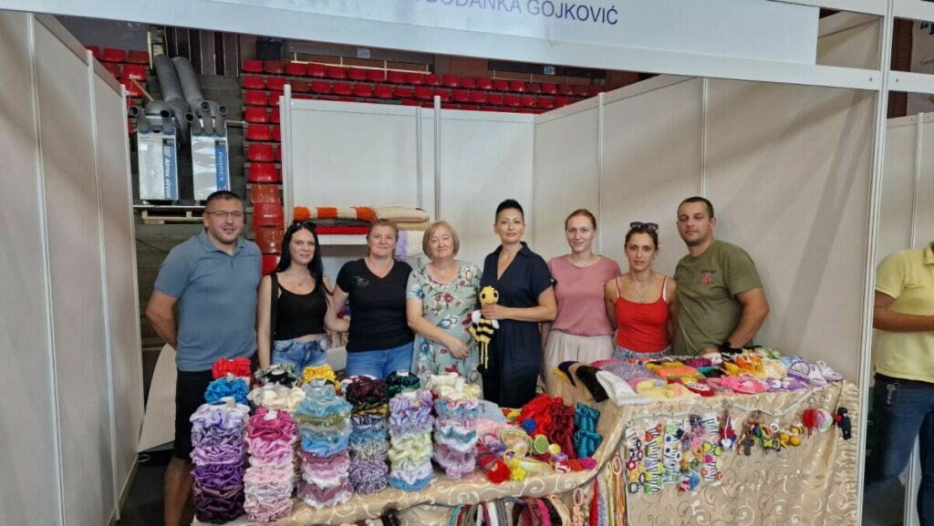 ЗНАЧАЈ ЗА ДОМАЋЕ ПРОИЗВОЂАЧЕ: У Броду се одржава Сајам привреде, пољопривреде и туризма (ФОТО)