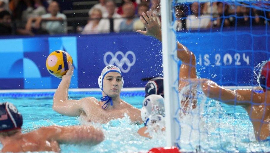 SRBIJA U FINALU! Vaterpolisti Srbije „osvetili“ košarkaše i obezbjedili medalju