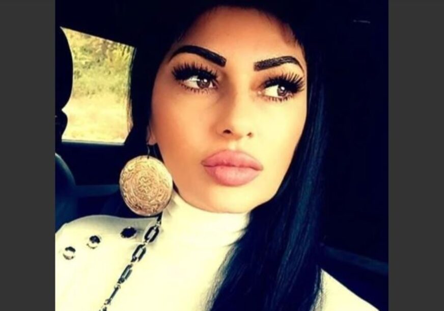 ЕМОТИВНИМ РИЈЕЧИМА СЕ ОПРАШТАЈУ ОД КОЛЕГИНИЦЕ: Ово је жена из Брчког која је погинула у несрећи код Кладња (ФОТО)