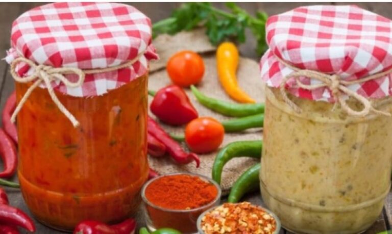 DOMAĆI SPECIJALITETI OD PAPRIKE: Koja je razlika između ajvara, pinđura i ljutenice?