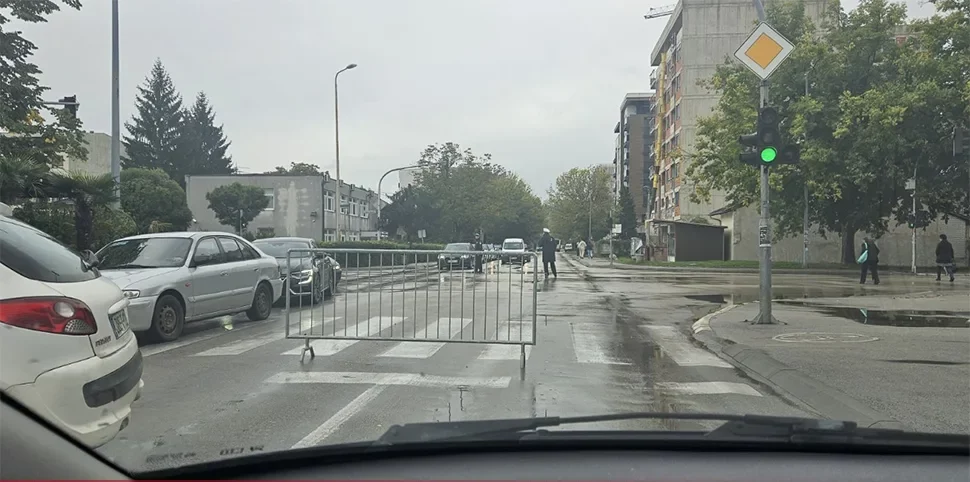 САОБРАЋАЈНА ГУЖВА У БАЊАЛУЦИ: Из Полицијске управе моле за разумијевање