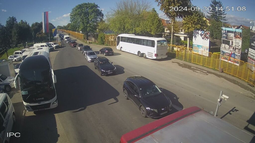 GUŽVE NA GRANICAMA: AMS upozorava na kolone na izlazu iz BiH