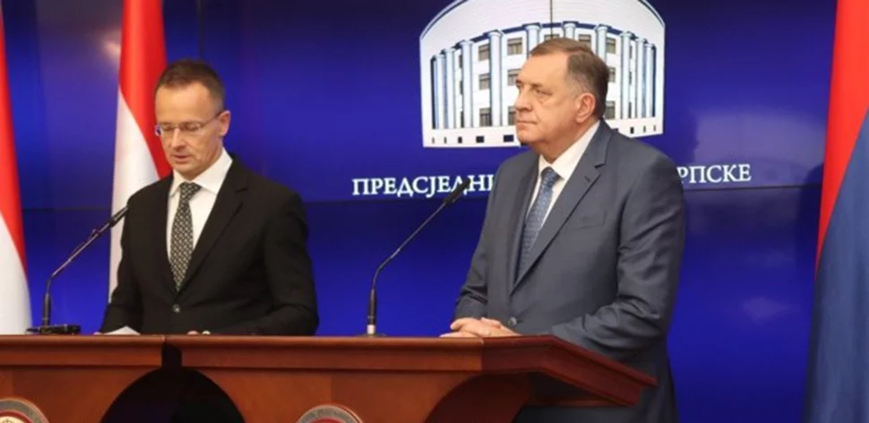 СИЈАРТО: Људи и земље на Западном Балкану имају право да изаберу своје руководиоце