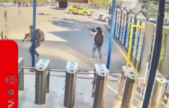 ELIMINISANA DVA NAPADAČA, TALAČKA KRIZA U TURSKOJ I DALJE TRAJE: Više mrtvih u terorističkom napadu (FOTO/VIDEO)