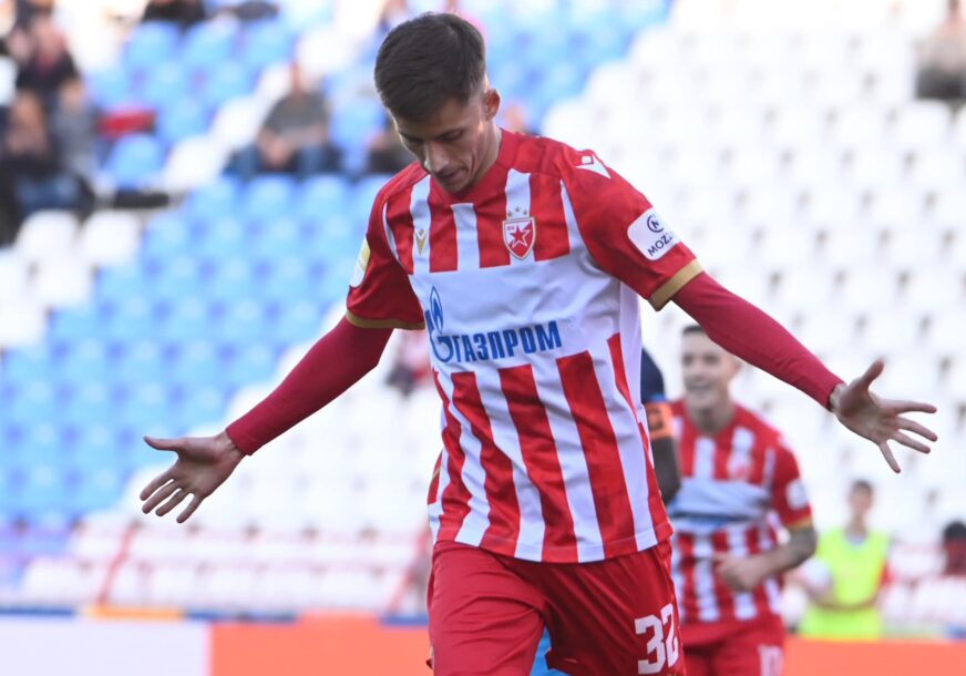 ЗВЕЗДА ИСПРАТИЛА „МЕРАКЛИЈЕ“ У НИШ: Фантастични Лука Илић постигао хет-трик у првом полувремену