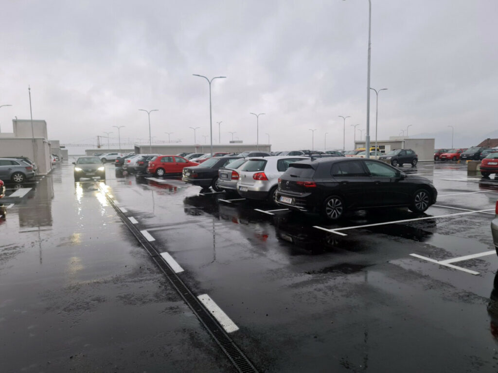 NEKOLIKO GODINA OD POČETKA RADOVA: Otvorena prva etaža garaže UKC-a sa 560 parking mjesta