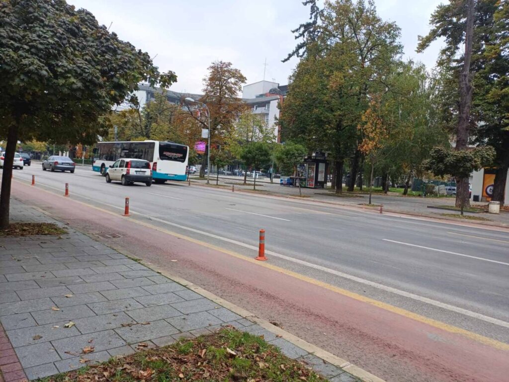СТАЊЕ НА ПУТЕВИМА: Појачана фреквенција возила у градским центрима