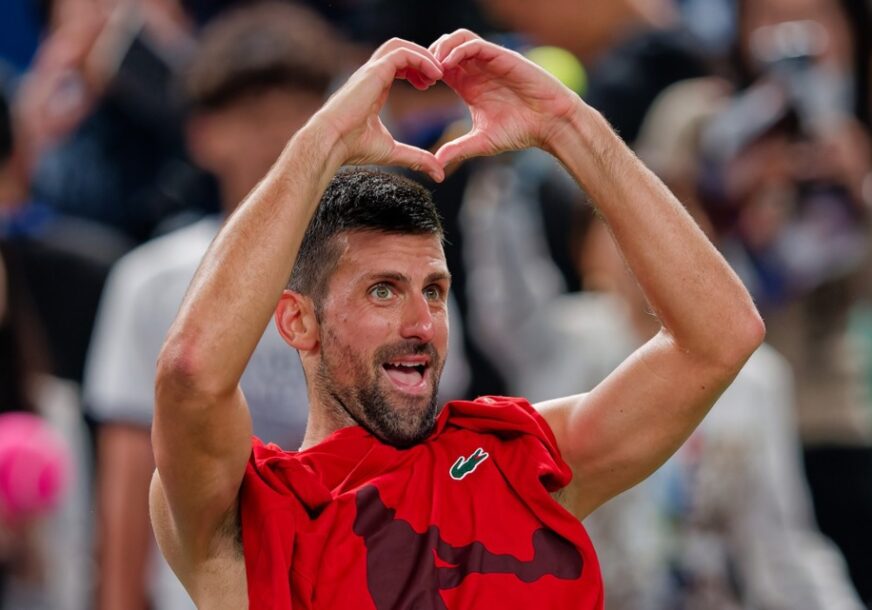 NOLE UŽIVA SA PORODICOM: Otputovali na luksuznu destinaciju (FOTO)