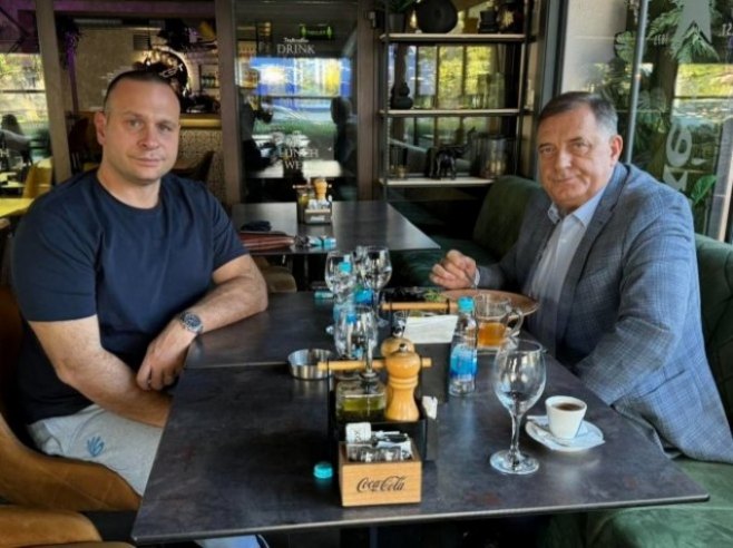 DAN POSLIJE IZBORA: Dodik i Šobot na kafi sumiraju utiske