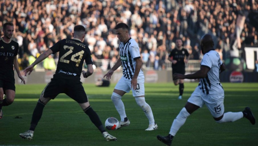 PREOKRET CRNO-BIJELIH: Partizan teškom mukom savladao Čukarički u Humskoj