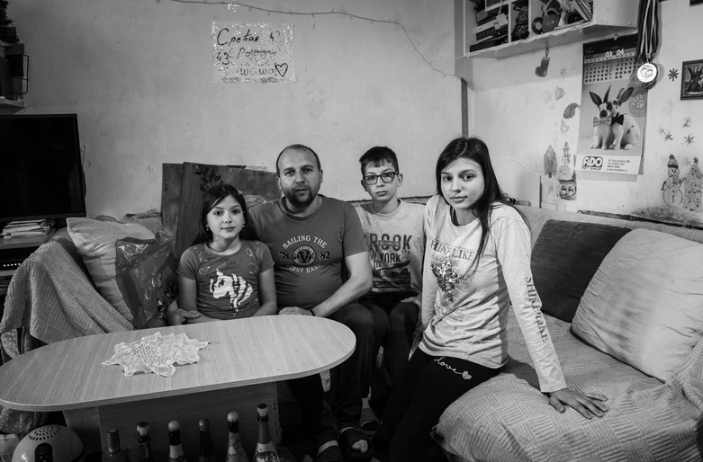 „U ŠKOLI ME ZADIRKIJU KUPI NOVU NOGU“:  Viktor (13) i Andreja (16) svakodnevno se bore zaSVAKI KORAK