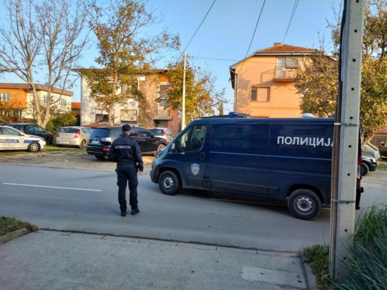 GRAĐANE NOVOG SADA PODILAZI JEZA ZBOG UBISTVA: Igor koji je odrubio glavu majci bio ranije oženjen