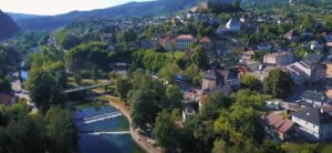 ПОЈЕЛИ И ПОПИЛИ ЗА СИМБОЛИЧНЕ ПАРЕ: Хрватица одушевљена цијенама у овом граду БиХ