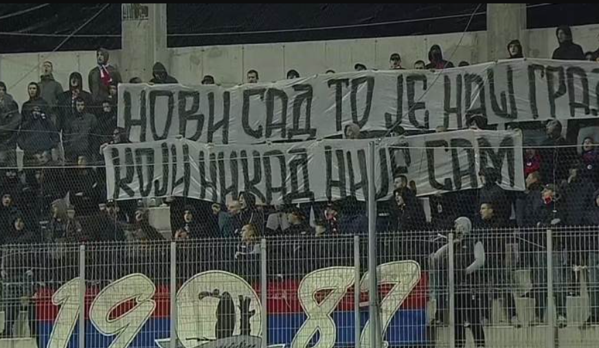 LEŠINARI UZ NOVI SAD: Navijači Borca poslali snažnu poruku podrške