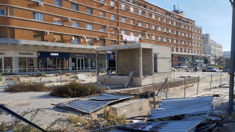 UHAPŠENO DEVET OSOBA KOJE SU DEMOLIRALE NOVI SAD: Hitno se oglasilo tužilaštvo