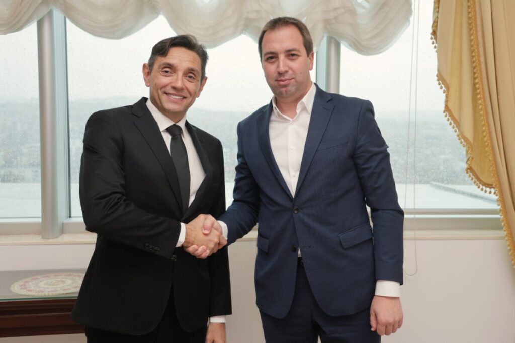 САРАДЊА НА НАЈВИШЕМ НИВОУ: Састали се Вулин и Селак у Бањалуци