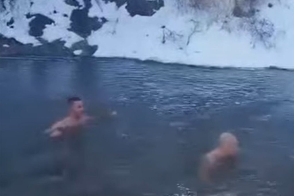 KUPANJE U LEDENOJ UKRINI U DECEMBRU: Dobojlije pokazale od kakvog su kova (VIDEO)