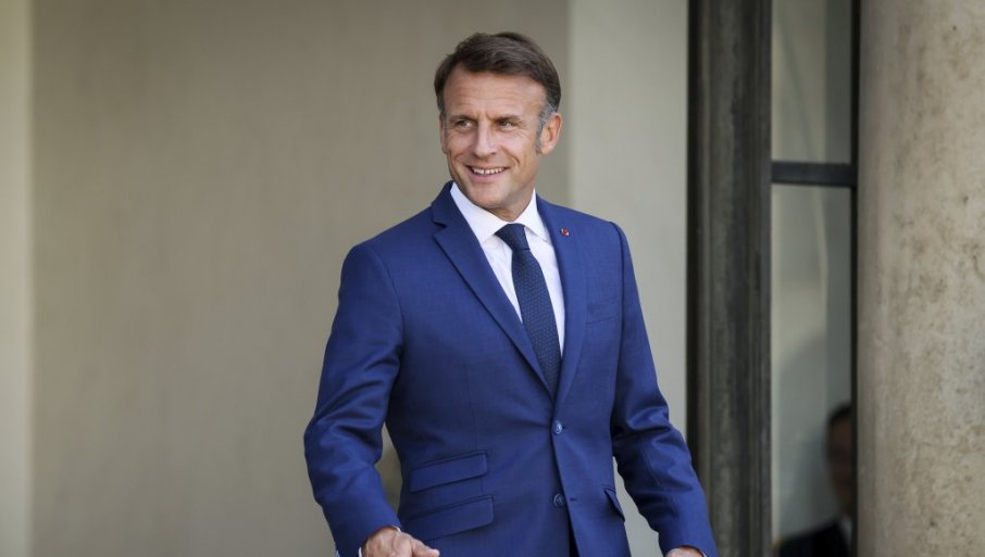 MILITANTI ZAUZELI DRŽAVU, MAKRON ZADOVOLJAN: „Konačno je pala varvarska vlada“