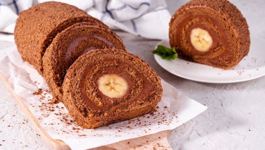 BANANA ROLAT: Kremasta poslastica koju svi vole