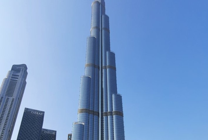 NAJVIŠA ZGRADA NA SVIJETU BURDŽ KALIFA: Evo šta sve nudi i koliko košta šampanjac u elitnom salonu (FOTO/VIDEO)