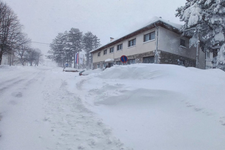 TRNINIĆ POTVRDIO: Mašinski tim RUCZ krenuo ka Kneževu i Kotor Varošu