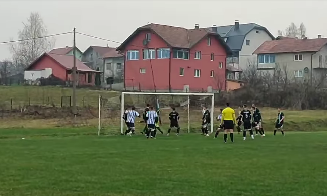 NAVIJAČ PREMINUO, UTAKMICA PREKINUTA: Tragedija na meču u Kiseljaku, oglasio se FK Partizan