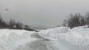 ДРВАР ХИТНО ТРАЖИ ПОМОЋ: Потребан хеликоптер за транспорт пацијента у Бањалуку