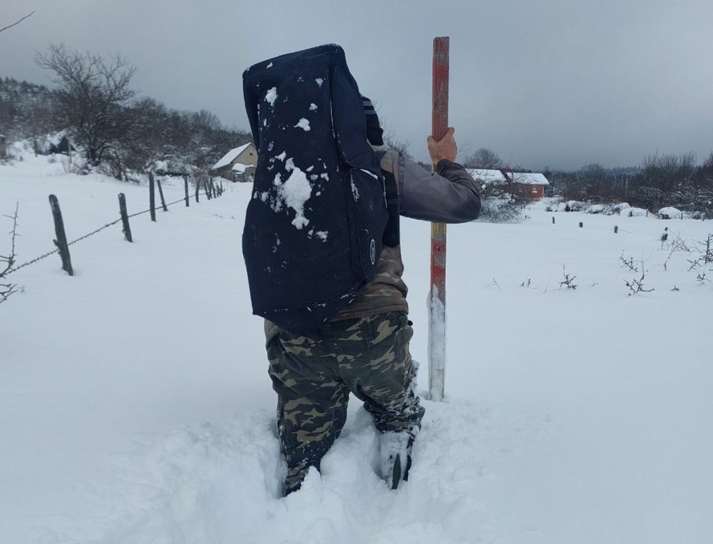 KRITIČNO STANJE U DRVARU: Srpska sela odsječena od svijeta 5 dana (FOTO)
