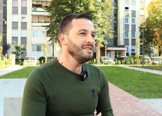 UČITELJ IZ BANJALUKE NAJBOLJI: Boris Petrović osvojio priznanje za inovaciju u nastavi (VIDEO)