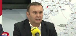 „SVE JE IZRAŽENIJI ODLIV STANOVNIŠTVA“: Ćosić – Neophodno više solidarnosti među lokalnim zajednicama, kako bi se pomoglo nerazvijenim opštinama
