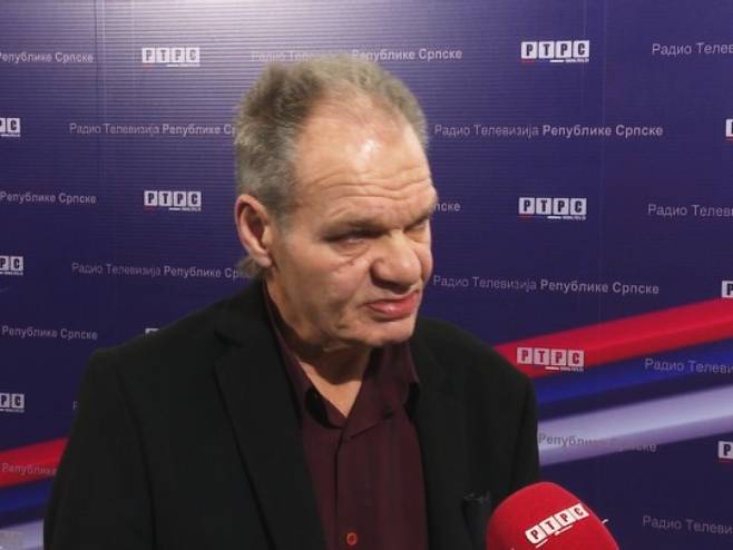 „SRBE DOŽIVLJAVAM KAO NOVU PORODICU“ Nijemac prodao svu imovinu pa se doselio u Republiku Srpsku (VIDEO)