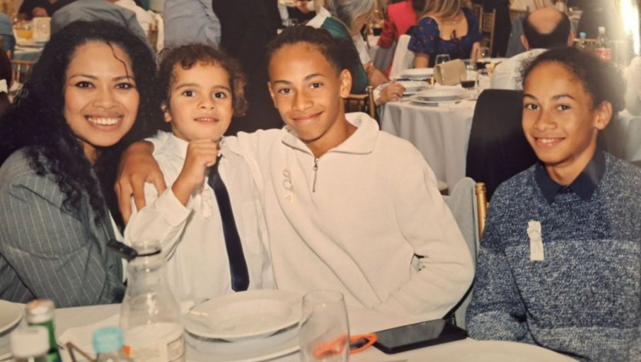 SRPSKA SNAJKA IZ MIKRONEZIJE: Šila proputovala pola svijeta pa se skrasila u Banjaluci