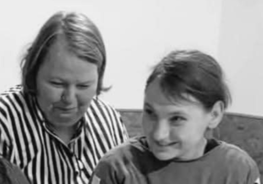 „МАШИНОВОЂА ВИКАО НЕ“: Ово су сестре Наталије (30) и Катарина (32) које су погинуле када их је ударио воз